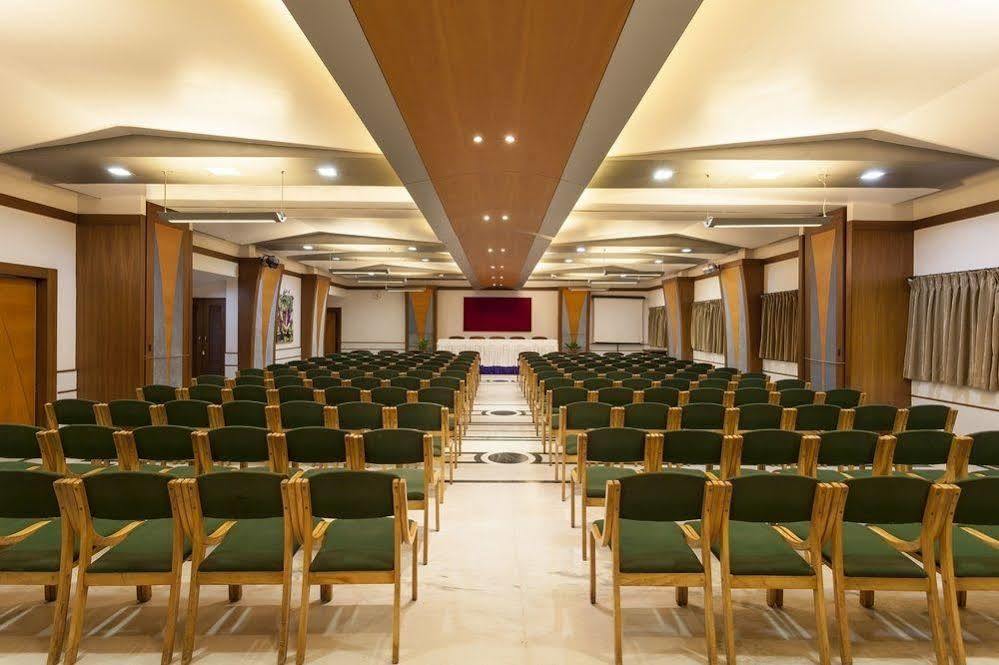 Hotel Vrishali Executive Kolhapur Extérieur photo
